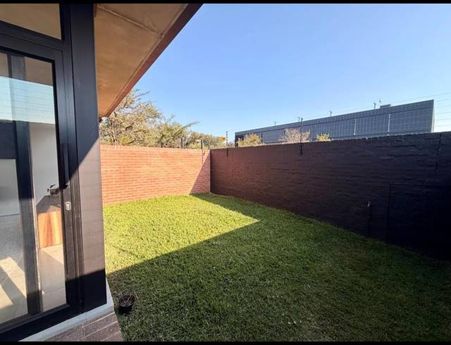 3 BEDROOM TOWNHOUSE FOR SALE IN OLYMPUS AH